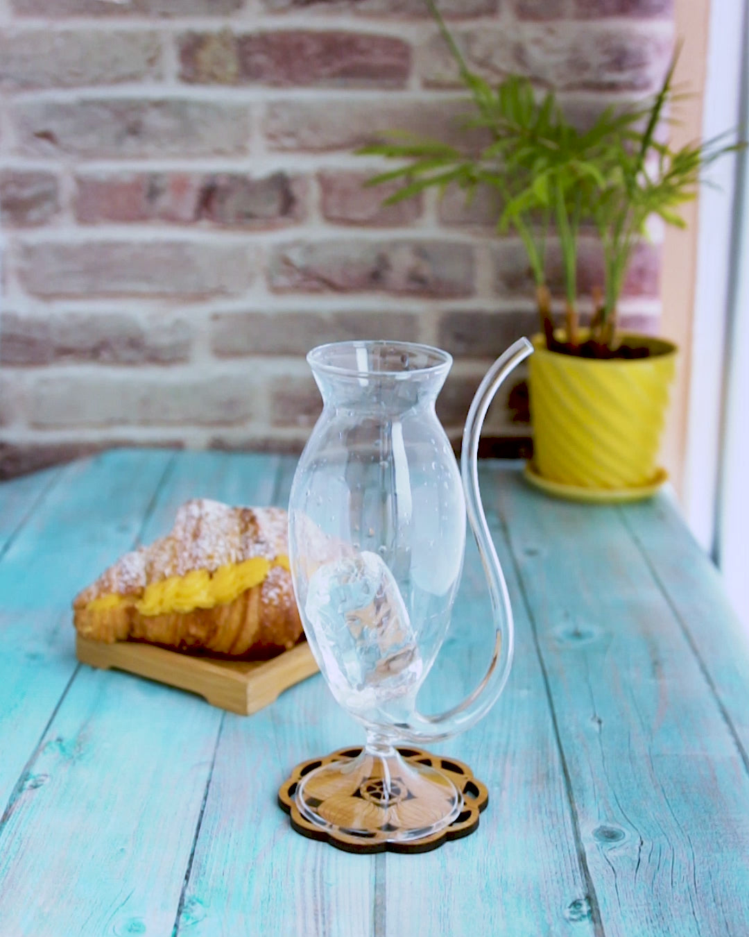 Pipe Cocktail Glasses