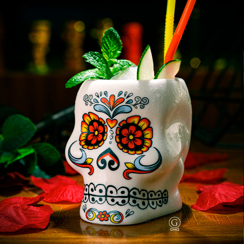 2 x White Skull Cup set