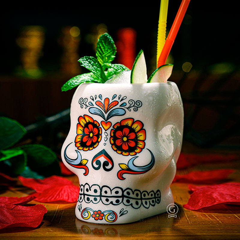 2 x White Skull Cup set