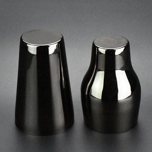 Parisian Shakers - Golden Age Bartending