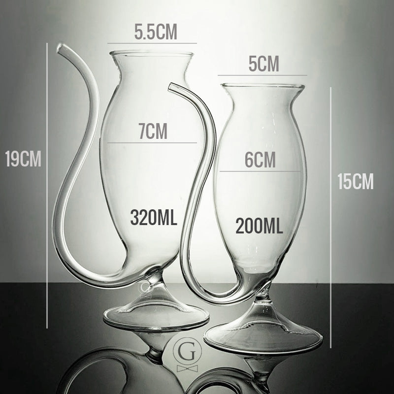 https://www.goldenagebartending.com/cdn/shop/products/pipe-cocktail-glass-320ml-200ml-cups.jpg?v=1655181883
